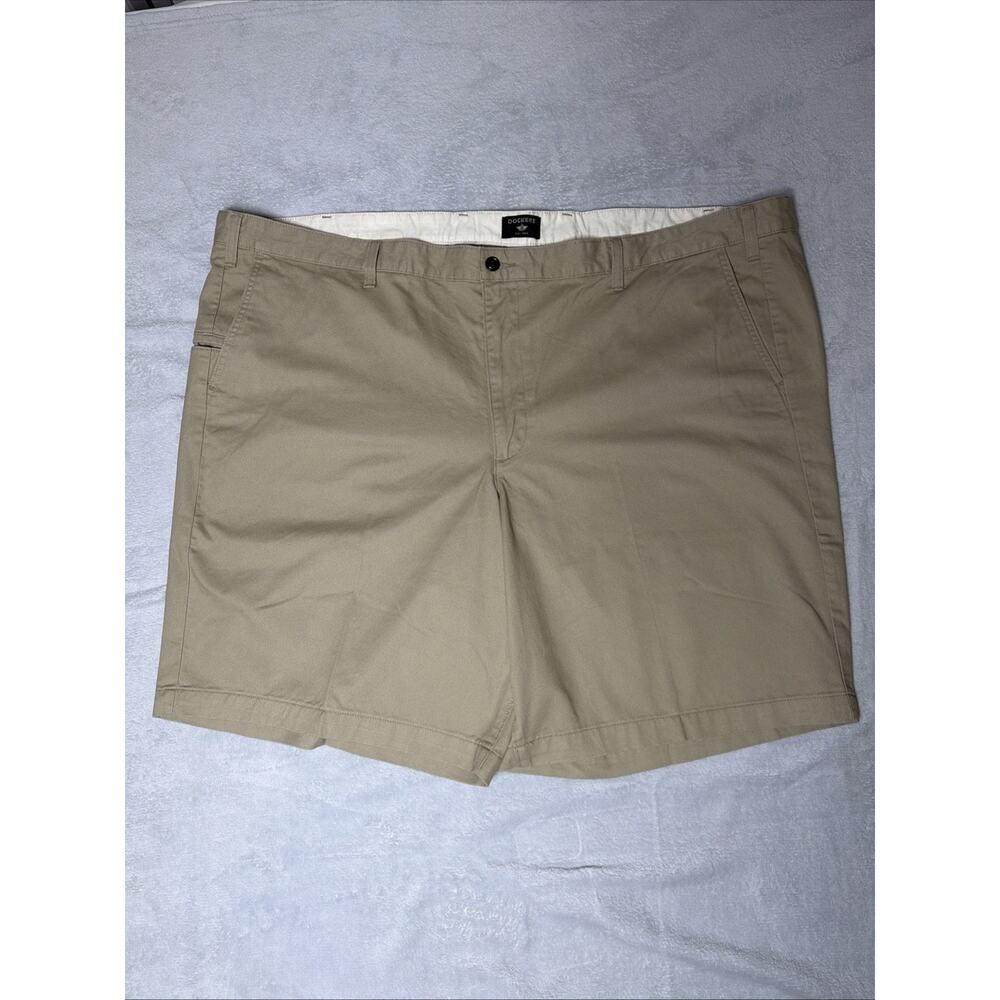 NWT $48.00 Men’s Big & Tall Dockers ‘Perfect Short’ Khaki Flat Front- Size 54